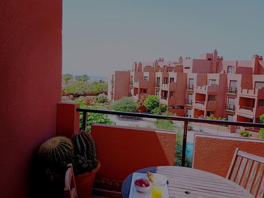 Apartamento Con Vistas El Médano Екстериор снимка